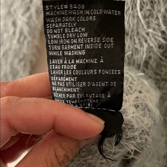 Furry top - Picture 6 of 6